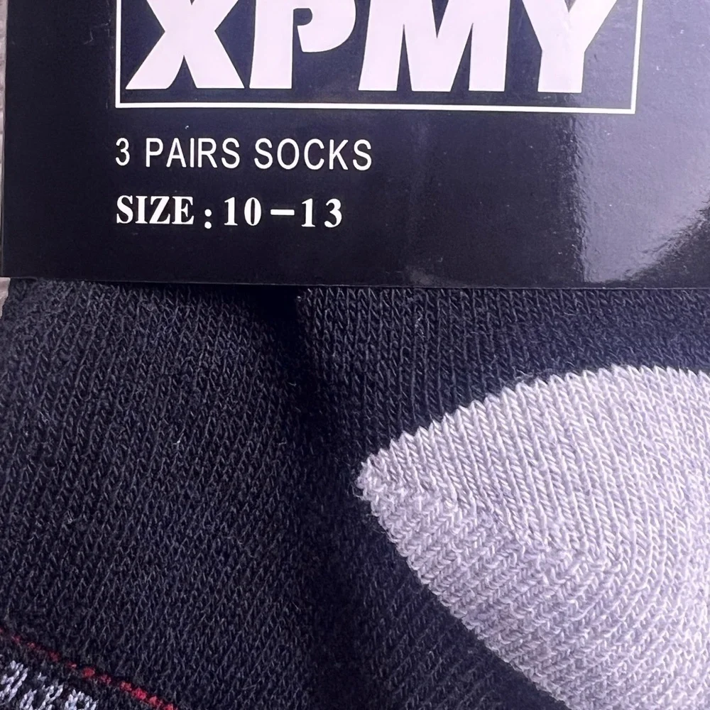 2 (3) packs (total of 6 pair) of Trump 2020 socks nwt